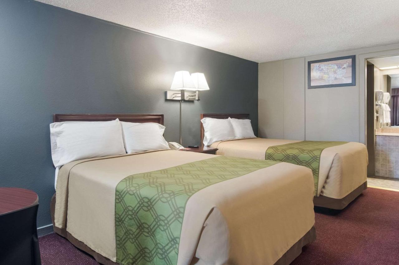 Econo Lodge Pittsburgh I-79 Exteriér fotografie