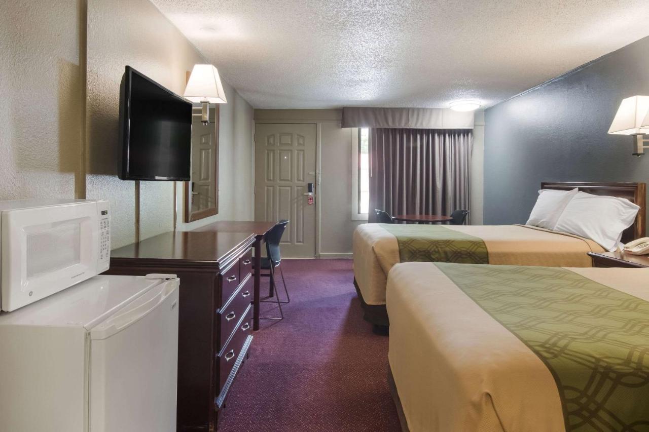 Econo Lodge Pittsburgh I-79 Exteriér fotografie