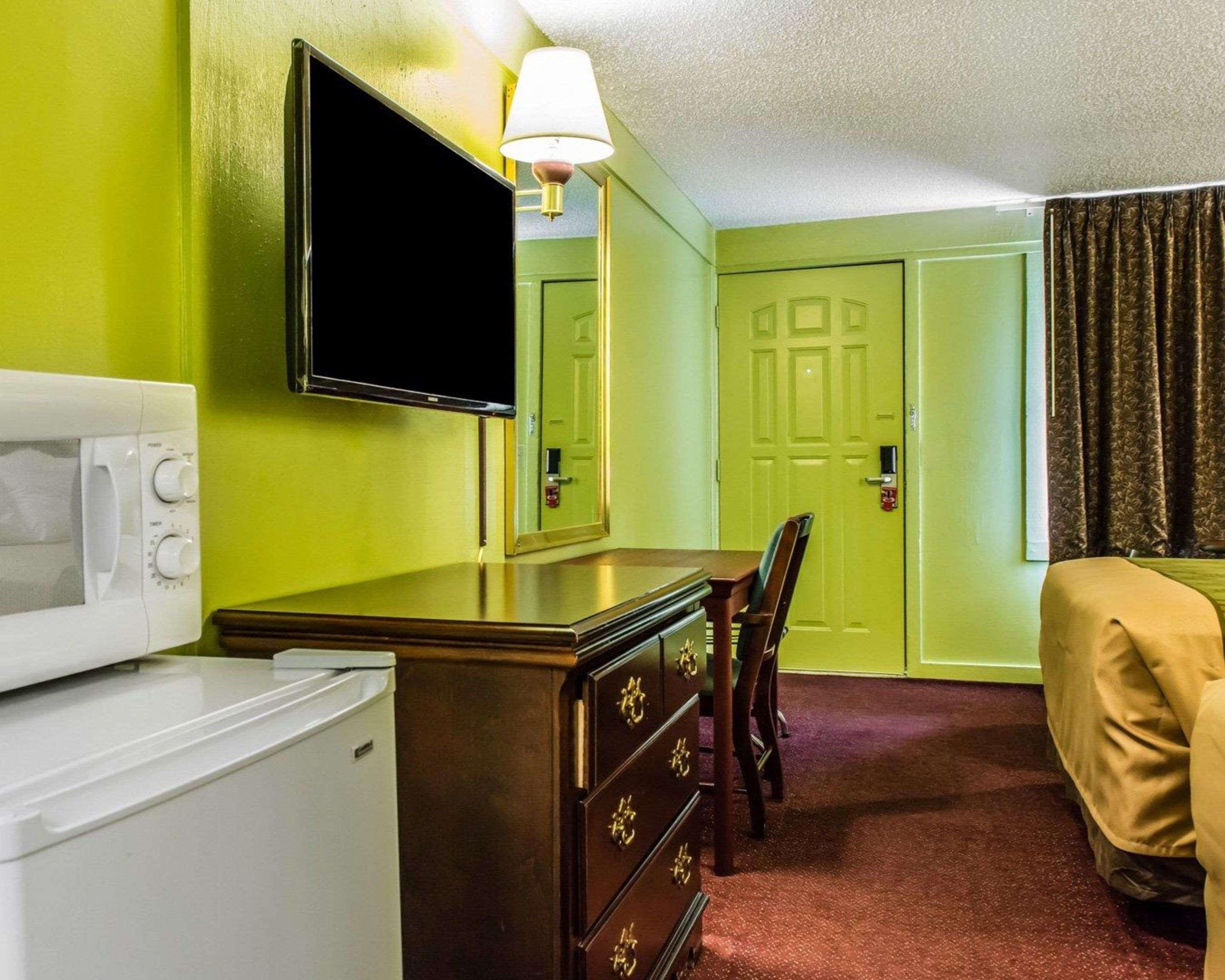 Econo Lodge Pittsburgh I-79 Exteriér fotografie